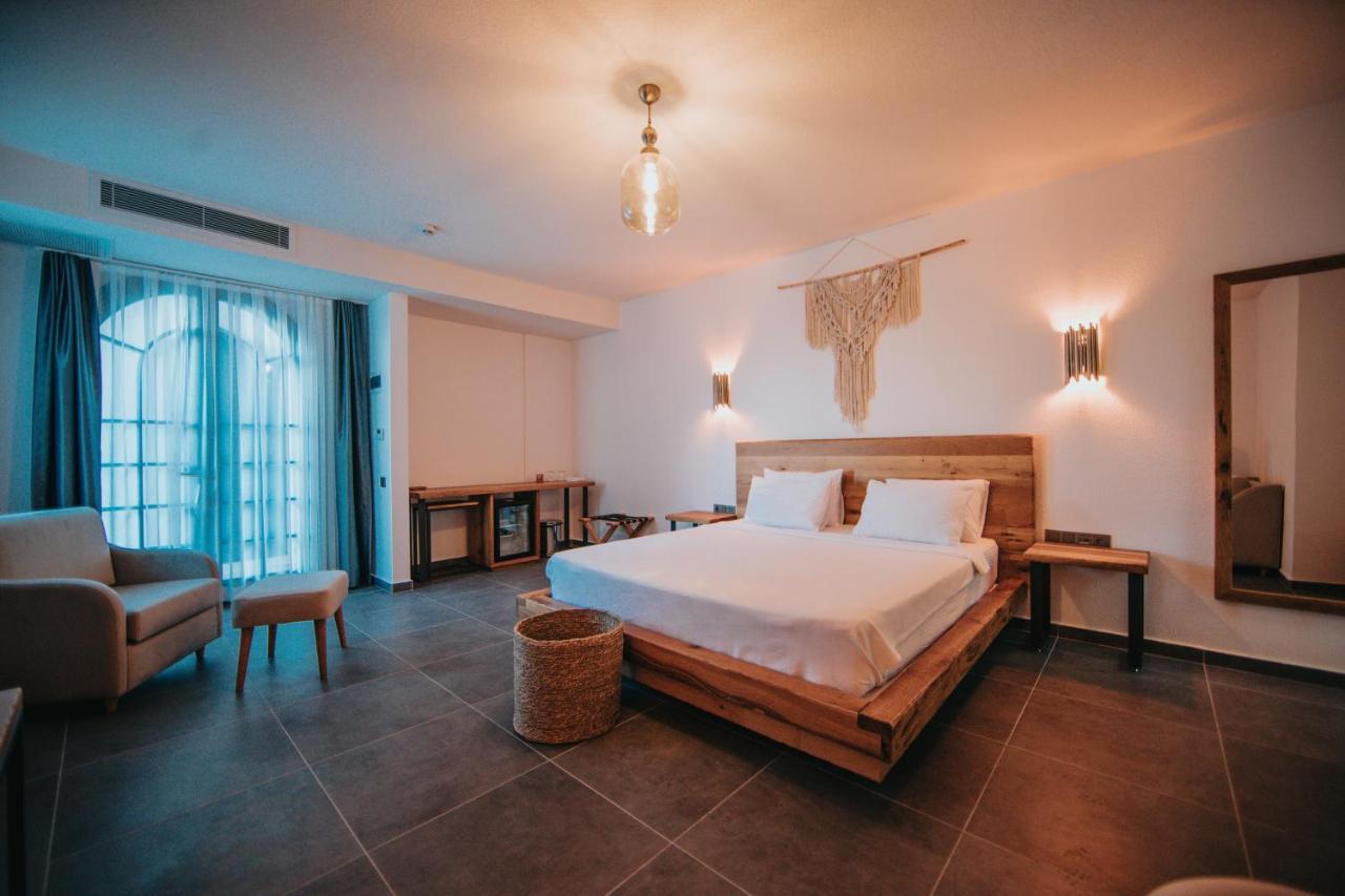Hotel Bueyuekada Loc'Ada à Adalar Extérieur photo