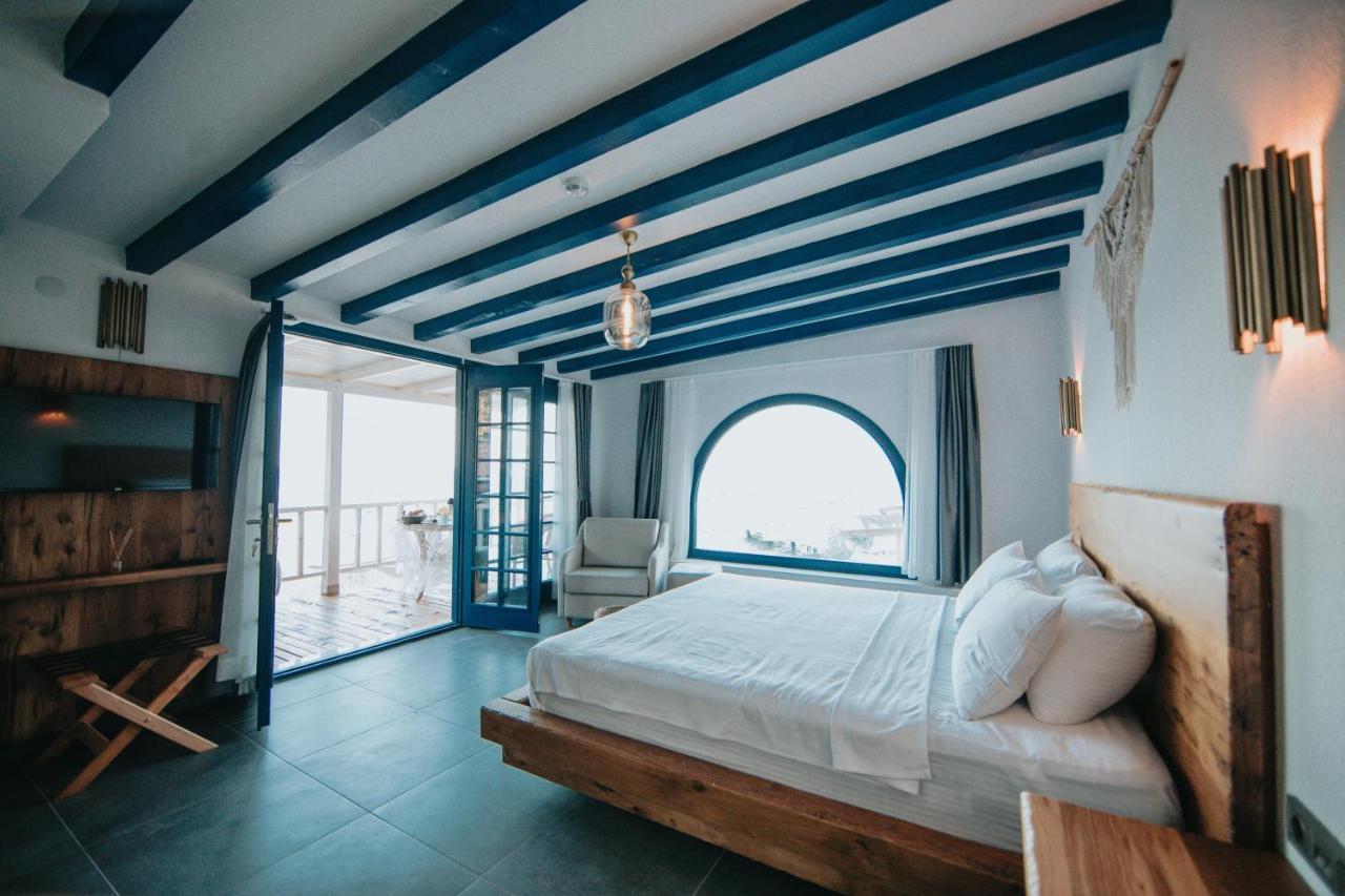 Hotel Bueyuekada Loc'Ada à Adalar Extérieur photo