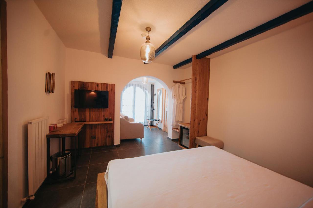 Hotel Bueyuekada Loc'Ada à Adalar Extérieur photo